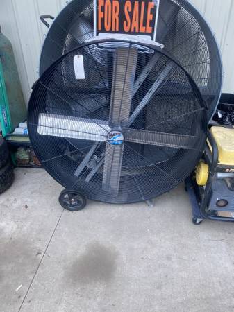 Max Air 48 in Barrel Fan 1
