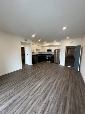 $2,595 / 1hab - 700ft2 - Apartamento de 1 hab. cerca de la línea Expo: salón en la azotea, lavadora/secadora en la unidad, West Adams (West Adams)63655061362563124