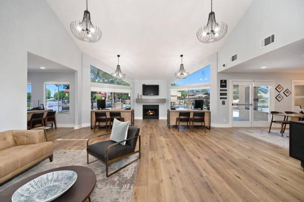 $1,920 / 1br - 585ft2 - Hidden Gem-Comfort, Convenience & Community Vibes (West Lancaster off of 20th Street West and J12)63953220177538124