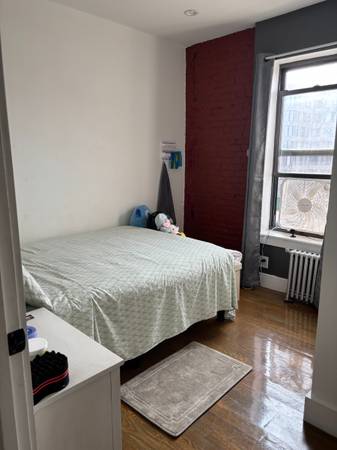 $1,100 / 4br - 100ft2 - HABITACIÓN SIN AMUEBLAR EN ALQUILER (EAST FLATBUSH, BROOKLYN, NY)63870971412225121