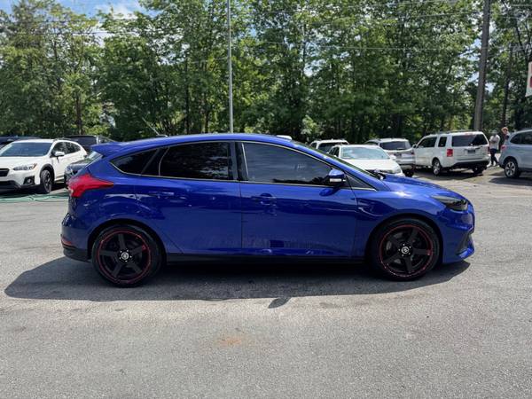 2015 Ford Focus ST Hatchback - $8.700 (Premium Spec Seattle)63475906095617122