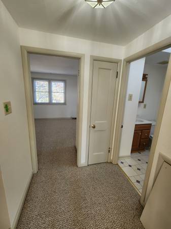 $1,895 / 2br - Servicios incluidos (Trooper)63666800013571122