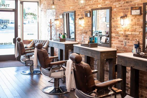 Busy Shop in Need of a Full-Time Barber 1