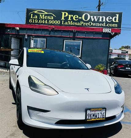 Tesla Model 3 2022 - $18.99563624731947779123