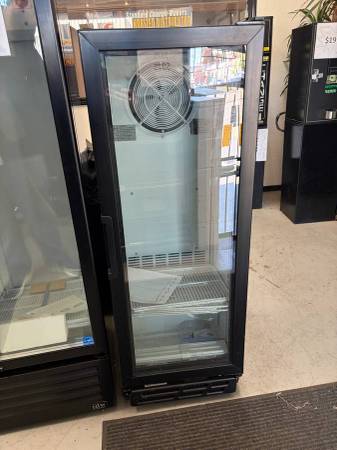Used Reconditioned IMBERA VRS-05 One Door Cooler / Refrigerator — $775 in Portland