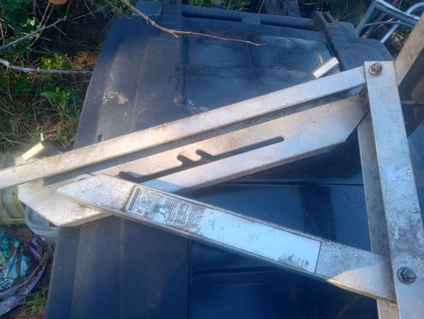 Werner ladder jacks 1