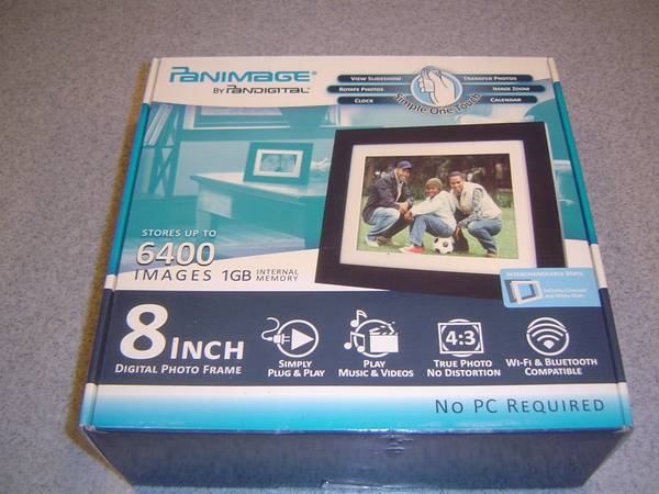 NEW 8-inch digital photo frame 1