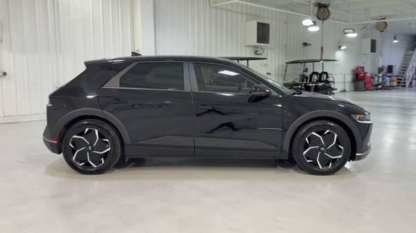 2023 Hyundai IONIQ 5 SEL suv Abyss Black - $25,495 (CALL or TEXT 512-309-5564)63439510234243121