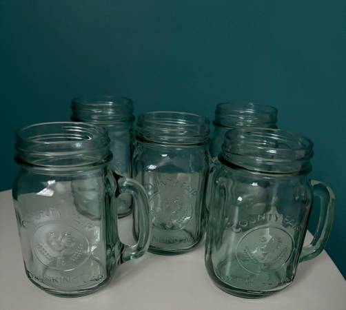 Country Fair Drinking Jars - Mason Jars with Handles - 5 Total - Used 1