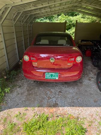2008 Volkswagen EOS - $3,000 (Pittsford)63622557492739124