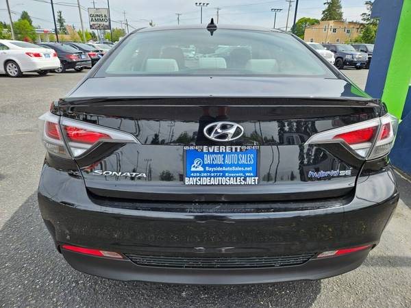 **Super Sale** 2017 Hyundai SONATA Hybrid SE **Financiamos** - $6,999 (#1 Pre-Owned Selection baysideautosales.)63613935069187123