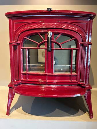 Vermont Casting Intrepid II Freestanding Wood Burning Fireplace 1