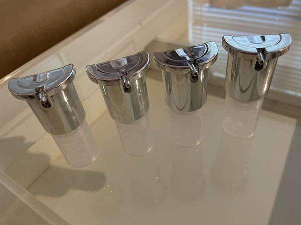 Reusable pumps 1