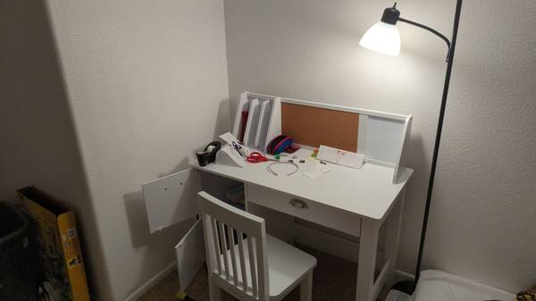 CLEARANCE, MUST SELL ASAP: Kids Study Table and Chair 1