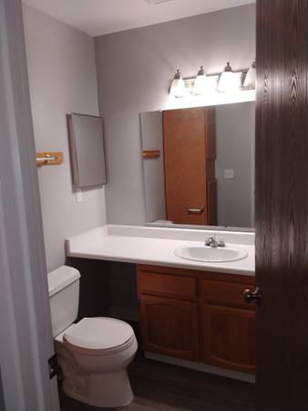 $1,550 / 1br - Must-See 1BR Oasis: Garden Setting, Quiet & Green (Sutter Creek)63952107928323123