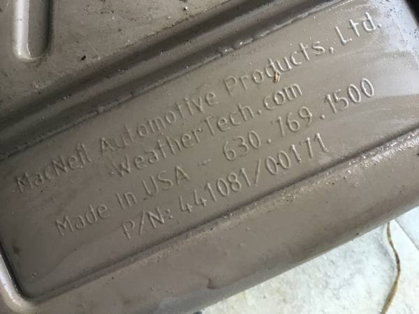 Weathertech Alfombras para piso 2007-09 Ford Fusion/Lincoln MkZ y más, nuevas - $20 (Billerica)63471261380995122