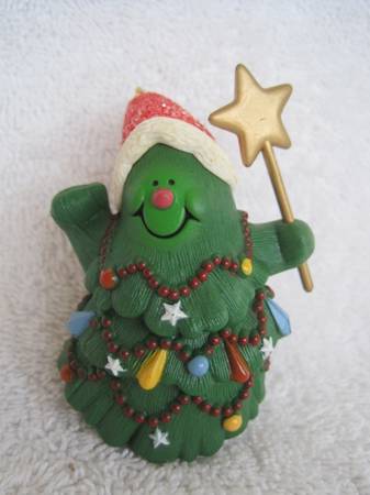 Hallmark 1982 Jolly Christmas Tree Ornament 1