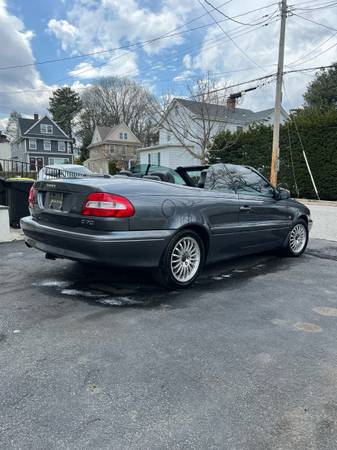 2004 Volvo C70 T5 manual - super rare - $8,000 (Mamaroneck)63469752216067123