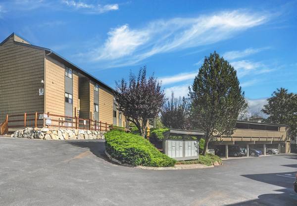 $1,575 / 1br - 690ft2 - FIRST MONTH FREE! Nice 1 BR Unit in Quiet Community (Tukwila)63862176354561122
