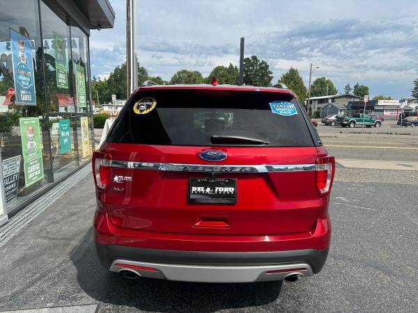 2016 Ford Explorer XLT FWD - $10,700 (Auburn)63441889076993124
