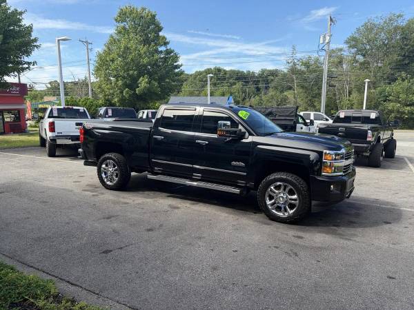 2017 Chevrolet Silverado 2500HD - Photo 5
