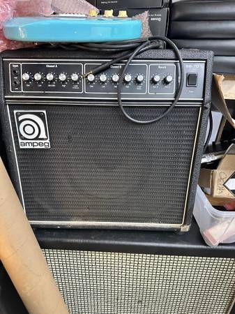 Ampeg ss70 amplifier 1