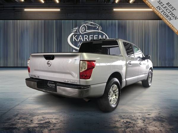 2018 Nissan Titan SV 4X4 Back up Camera Bed Linear Alloy Wheels Park - $23,68563619149964801124