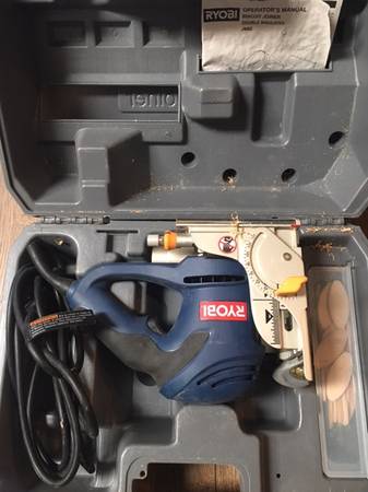 Ryobi Biscuit Joiner 1