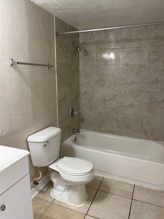 $999 / 1br - 610ft2 - The Wave Apts-1/2 OFF FIRST 2 MONTHS! (Tampa)63991086358018123