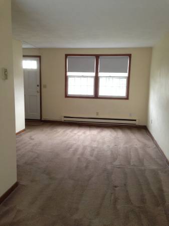 $1,595 / 1br - 1 One bedroom 🏠 Attractive Apartment 🏠 (Lowell/TewksburyLine/NearBillerica&Chelmsford)63828558473219121