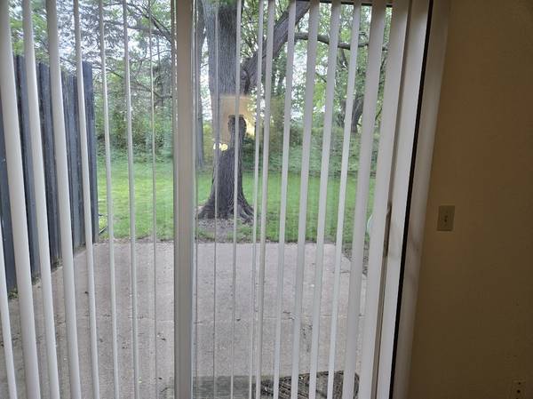 $695 Room for rent with GARAGE parking and patio (Bloomington.  Normandale & 98th St.)63868698243585121