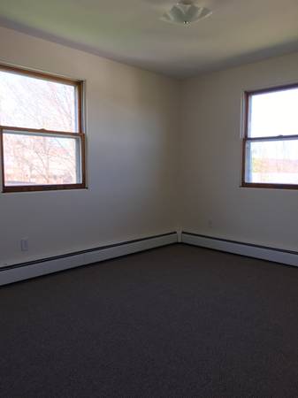 $1,500 / 3br - 1200ft2 - 3 habitaciones, 1.5 baños, Endicott, NY (Endicott, NY)64035576341633123