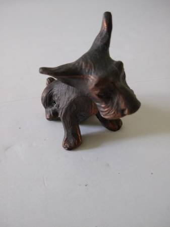VINTAGE METAL SCOTTISH TERRIER SCOTTIE DOG SOUVENIR NEW YORK 1