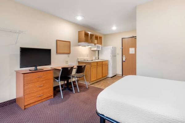 $908 / 1br - ¿Nuevo Huésped? ¡Disfruta de Grandes Ahorros con Nuestra Oferta Especial del Primer Mes! (3131 University Drive NW, Huntsville, AL)63658742775297124