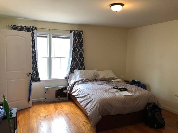$1,325 Private room & bath (Jersey City)63689574675841121