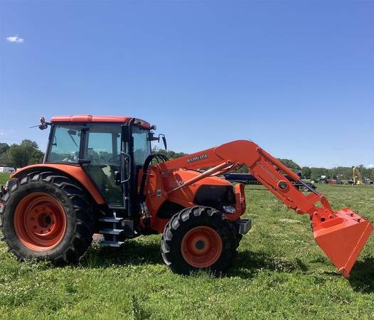 2010 KUBOTA M135X TRACTOR - $35,00062974823250691122