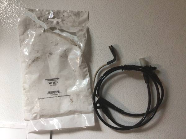 Break pad wear sensor for 2006 Range Rover Sport 1