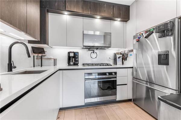 $1,199,000 / 2br - 857ft2 - For Sale (Bedford Stuyvesant)63827267385219124