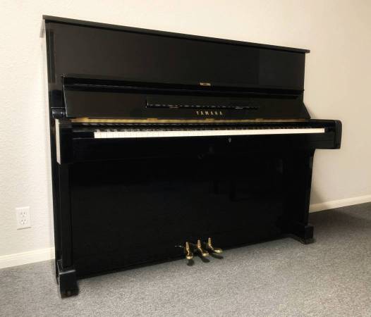 50” height Yamaha U2 Excellent piano! Free Delivery 1