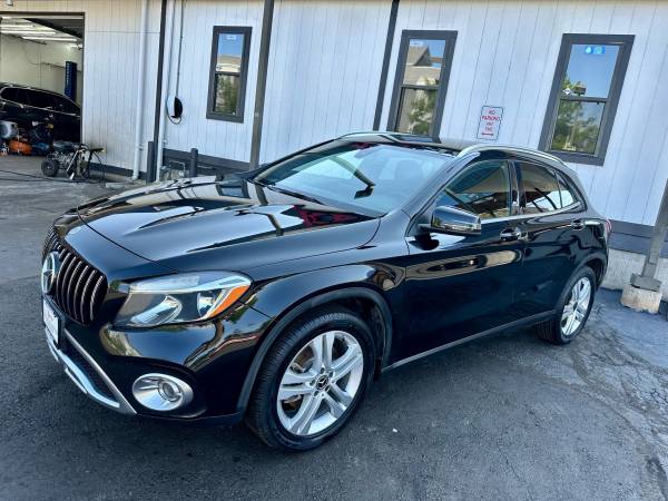 2019 Mercedes-Benz GLA 250 2.0L I4 F DOHC 16V - $14,999 (Key Auto Denver 303-960-2027)63612599492355122