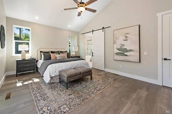 City Expressions 8.5 Inch Wide European Style Oak Hardwood Flooring 1