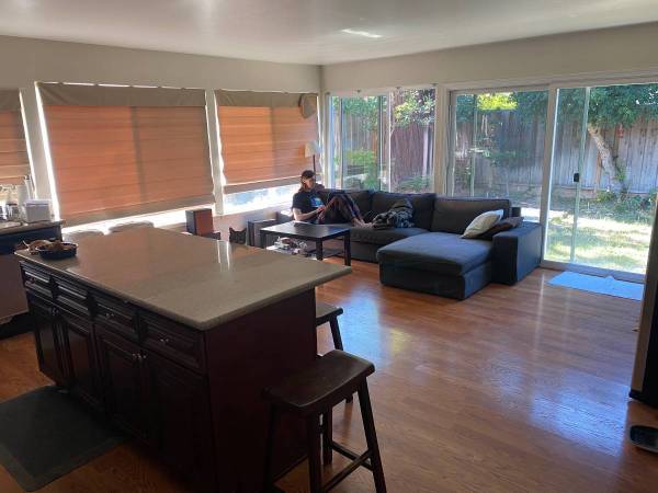 $950 / 7br - 100ft2 - Habitación en alquiler, excelentes compañeros de cuarto, aire acondicionado y calefacción central, jacuzzi, cerca de parques (san jose sur)63858053852803123