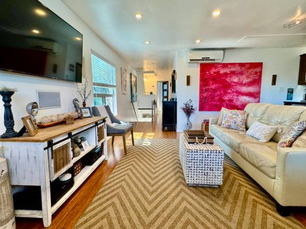 $5000.00 / 2br - 850ft2 - Brisa Oceánica Moderno totalmente amueblado de 2 habitaciones con parrilla63863894552963120