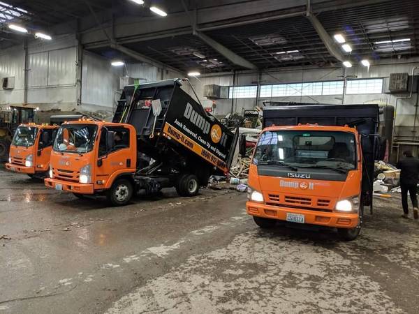 ✅️✅️✅️ $55 Minumum - Cheap / Affordable Junk and trash Removal 1