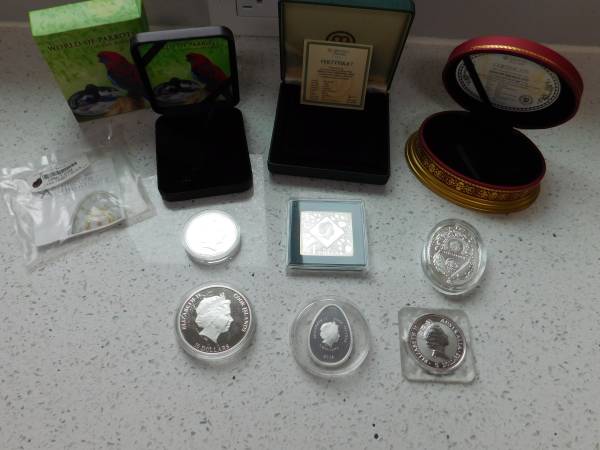 6 Highly collectable uncirculated Silver coins $850.00 OBO 1
