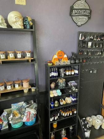 NEW STORE OPENS IN ELYRIA (Elyria)63686604936579124