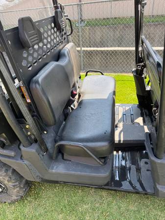 2012 john deere xuv550 4x4 gator!! - $6,800 (Loganville)63470457449345124