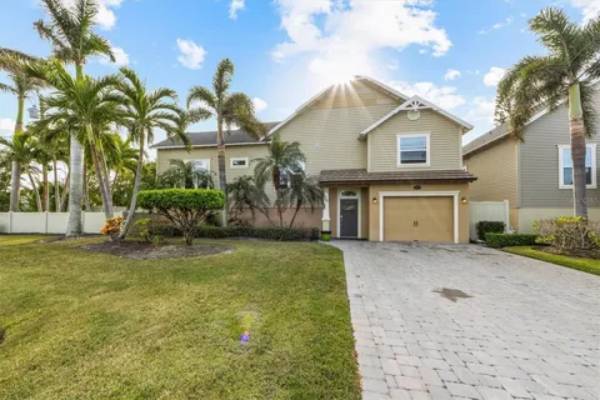 $215 / 3br - 1778ft2 - MARINA DRIVE (Anna Maria)63791104345859120