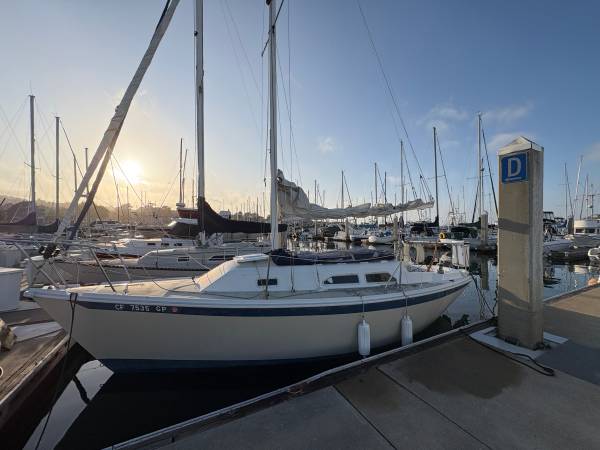 *SOLD* 1979 Ericson 25+ Sailboat *SOLD* 1