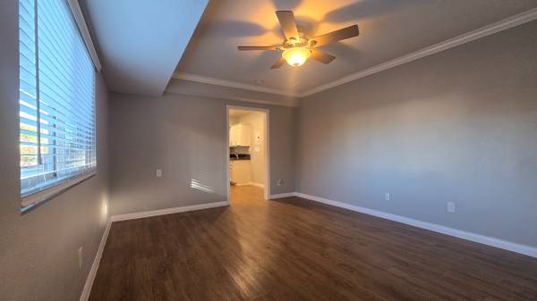 Spacious Studio with all the style and charm! 1